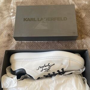 NEW Karl Lagerfeld white leather sneakers